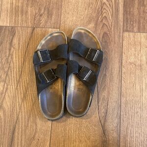 Birkenstock women’s Black Suede Sandals